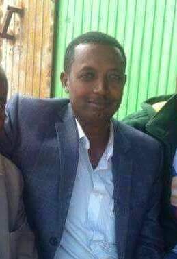 ኮሎኔል ደመቀ ከሕዝብ ጋር ተቀላቅላል!

ጀግናው ኮሎኔል ደመቀ ከሕዝብ ጋር የተቀላቀለና ነገሩ በሽምግልና የተፈታ ቢሆንም በሕወሓት የሚመራው የፌደራል መከላከያና ልዩ ኃይል ፓሊስ ሕዝቡን አዘናግቶ ሊወስድ እንደሚችል ምንጮቻችን ጠቁመዋል!
መላው የዐማራ ሕዝብ ከጎኑ በመቆም የወልቃይትን ጥያቄ አንግቦ ይሄዳል!!